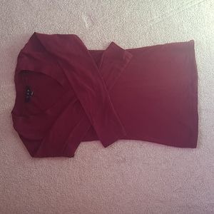 Small burgendy shirt from U2B